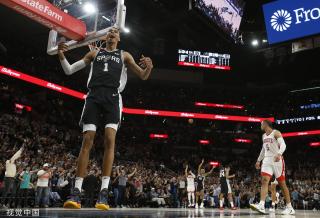 在对阵阿斯 在对阵阿斯