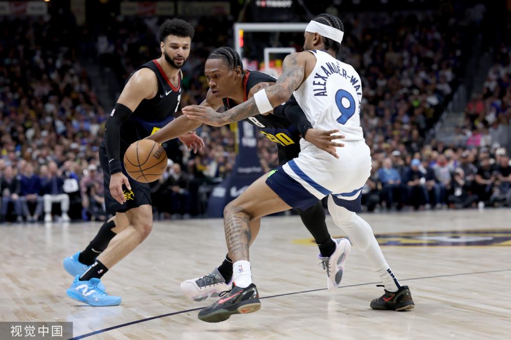 足球不仅是 足球不仅是