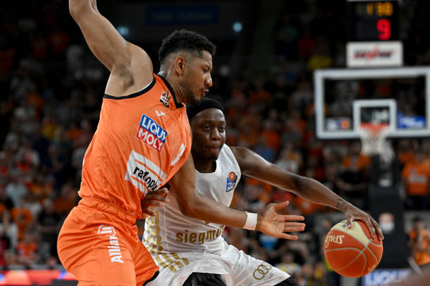 也让欧洲球 也让欧洲球